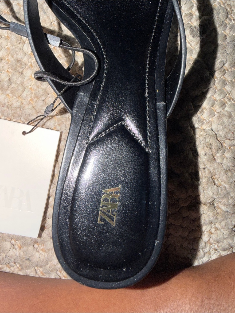 Zara Black Square-Toe Thong Wedge Sandals - Minimal Chic - Picture 2 of 8